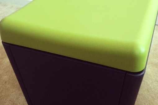 An Ottoman for the Workplace – Iceberg